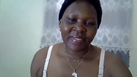 Snapshot of sweet_dori33 chatting on 05-21-26, 10:44 sweet_dori33 online show from 05-21-26, 10:44