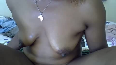 Snapshot of sweet_dori33 chatting on 06-05-26, 11:21 sweet_dori33 online show from 06-05-26, 11:21