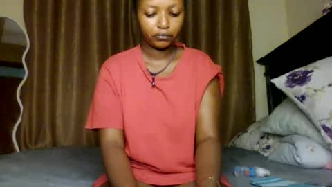 sweet_ebony001 online show from 08-02-26, 04:05