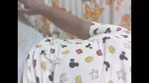 Snapshot of sweet_eddine chatting on 10-31-25, 10:05 sweet_eddine online show from 10-31-25, 10:05