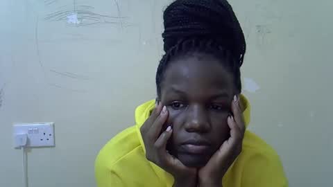 Snapshot of sweet_elisa001 chatting on 04-28-26, 02:55 Edah online show from 04-28-26, 02:55