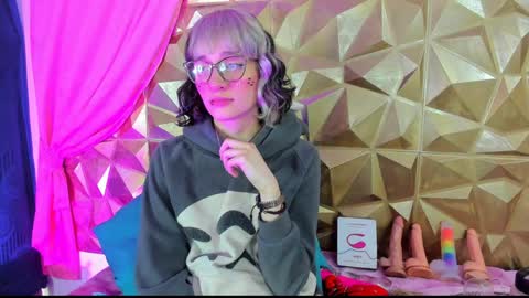  emmili  online show from 01-27-25, 03:18