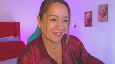 Sweet Evans online show from 10-29-25, 04:04