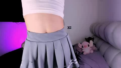 Snapshot of sweet_falon chatting on 05-28-26, 11:40 Sweet Fhalon online show from 05-28-26, 11:40