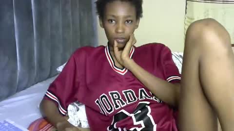 Snapshot of sweet_freaky chatting on 05-26-26, 09:33 sweet_freaky online show from 05-26-26, 09:33