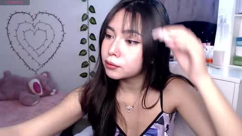 Snapshot of sweet_hannaah chatting on 03-03-26, 10:32 Hannah online show from 03-03-26, 10:32
