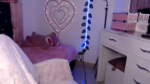 Hannah online show from 06-21-26, 12:24