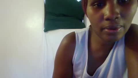 Snapshot of sweet_jamiie chatting on 03-19-26, 11:36 jay online show from 03-19-26, 11:36