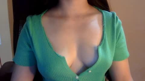 Snapshot of sweet_kanchi chatting on 04-22-26, 12:07 sweet_kanchi online show from 04-22-26, 12:07