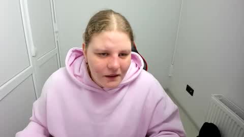 Snapshot of sweet_karla_la chatting on 05-02-26, 06:29 Karla online show from 05-02-26, 06:29