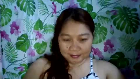 Snapshot of sweet_kayley chatting on 12-04-24, 02:15 sweet_kayley online show from 12-04-24, 02:15