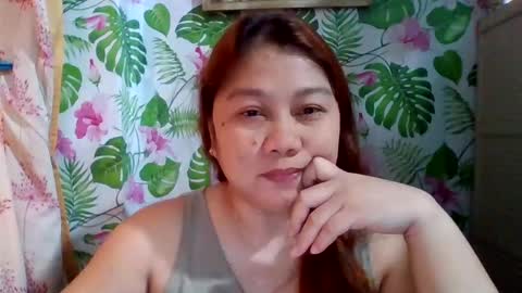 Snapshot of sweet_kayley chatting on 12-14-24, 02:34 sweet_kayley online show from 12-14-24, 02:34