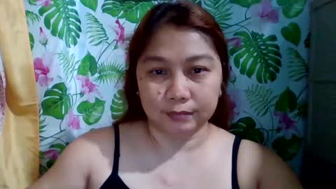 Snapshot of sweet_kayley chatting on 12-14-24, 01:05 sweet_kayley online show from 12-14-24, 01:05