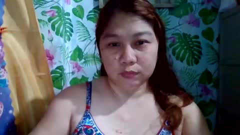 Snapshot of sweet_kayley chatting on 12-24-24, 01:59 sweet_kayley online show from 12-24-24, 01:59