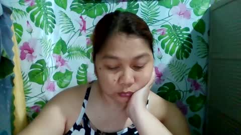 Snapshot of sweet_kayley chatting on 01-04-25, 08:28 sweet_kayley online show from 01-04-25, 08:28