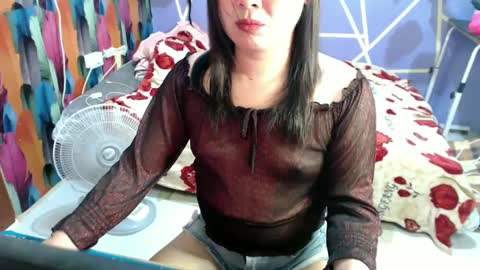 Snapshot of sweet_kendallxxxx chatting on 01-15-25, 06:22 Nicahhh online show from 01-15-25, 06:22