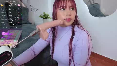 Snapshot of sweet_khristie chatting on 11-22-25, 02:10 KhristieJoin The Fan Club online show from 11-22-25, 02:10