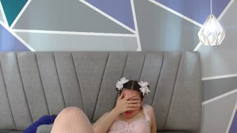 Snapshot of sweet_kitty_05 chatting on 07-15-26, 06:35 sweet_kitty_05 online show from 07-15-26, 06:35
