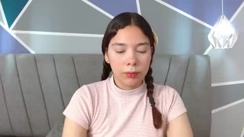 Snapshot of sweet_kitty_05 chatting on 07-20-26, 03:25 sweet_kitty_05 online show from 07-20-26, 03:25