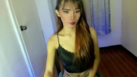 Snapshot of sweet_kyliexx chatting on 06-13-26, 06:00 sweet_kyliexx online show from 06-13-26, 06:00