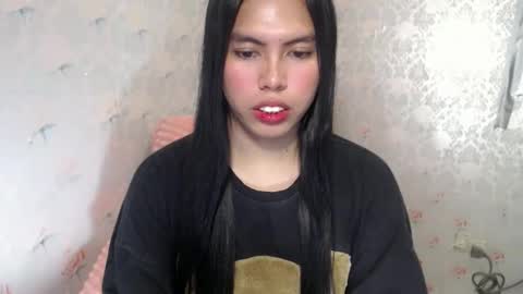 Snapshot of sweet_kyline69 chatting on 10-14-25, 05:03 sweet_kyline69 online show from 10-14-25, 05:03