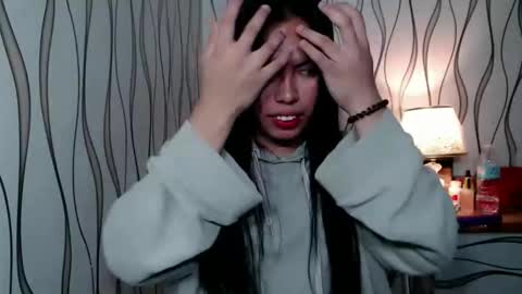 Snapshot of sweet_kyline69 chatting on 10-20-25, 05:30 sweet_kyline69 online show from 10-20-25, 05:30