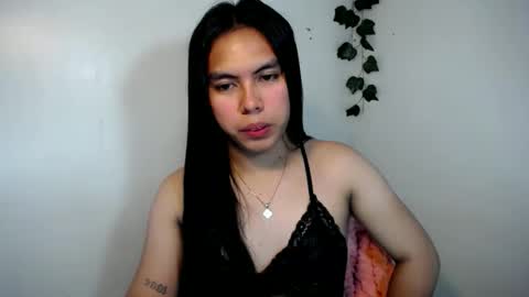 Snapshot of sweet_kyline69 chatting on 11-19-25, 03:45 sweet_kyline69 online show from 11-19-25, 03:45