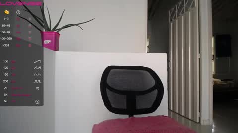 Lady online show from 01-08-25, 09:01