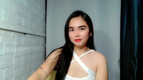 Snapshot of sweet_laika chatting on 04-26-26, 03:15 LAIKA online show from 04-26-26, 03:15