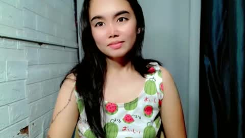 Snapshot of sweet_laika chatting on 06-05-26, 05:18 LAIKA online show from 06-05-26, 05:18