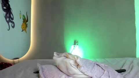 Snapshot of sweet_lia1_ chatting on 05-14-26, 07:20 Hi Im Lia Your dreams came true online show from 05-14-26, 07:20