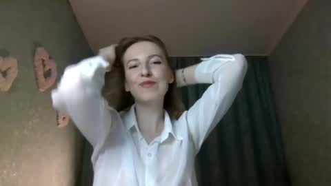 Snapshot of sweet_lilbunny chatting on 11-12-25, 02:39 sweet_lilbunny online show from 11-12-25, 02:39