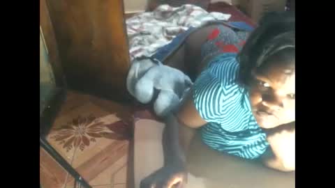 sweet_lilianah online show from 05-24-26, 03:33