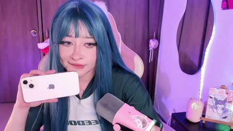 Snapshot of sweet_lilly_sweet chatting on 02-05-25, 12:31 sweet_lilly_sweet online show from 02-05-25, 12:31