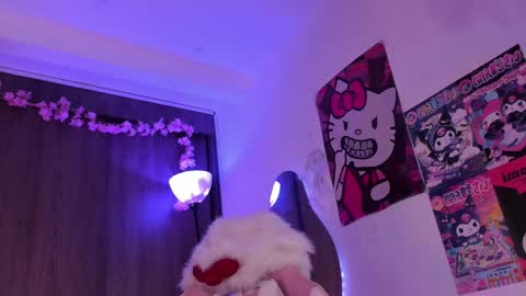 Snapshot of sweet_lilly_sweet chatting on 02-06-25, 04:31 sweet_lilly_sweet online show from 02-06-25, 04:31