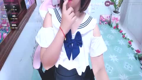 Snapshot of sweet_lily0 chatting on 09-28-25, 01:44 Lily online show from 09-28-25, 01:44