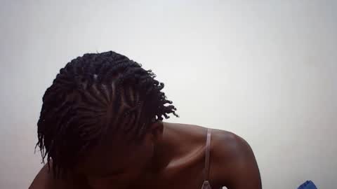 Snapshot of sweet_liz6510 chatting on 05-26-26, 06:59 Liz online show from 05-26-26, 06:59