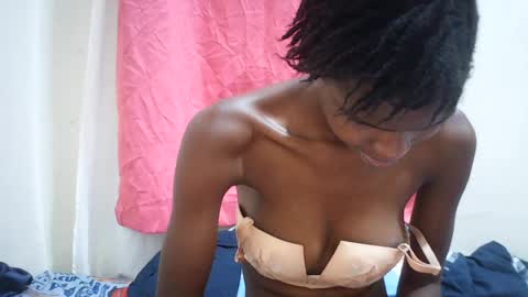 Snapshot of sweet_liz6510 chatting on 06-29-26, 12:39 Liz online show from 06-29-26, 12:39