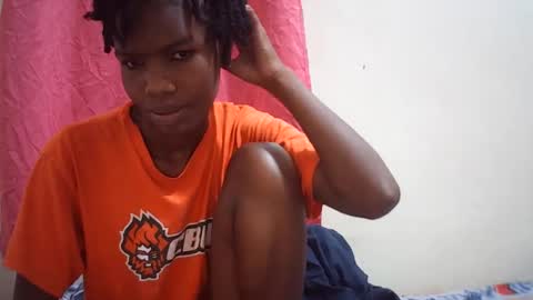 Snapshot of sweet_liz6510 chatting on 07-14-26, 05:12 Liz online show from 07-14-26, 05:12