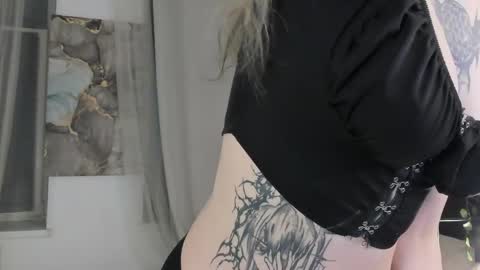 Snapshot of sweet_melissa133 chatting on 06-05-26, 04:13 Melissa. Join me on Fansly link in social medias online show from 06-05-26, 04:13