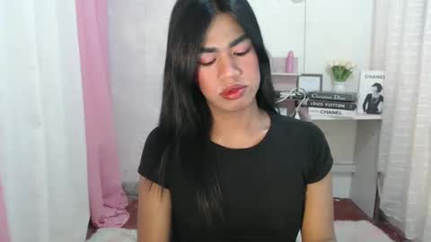 Snapshot of sweet_melonxxx chatting on 01-19-25, 10:17 Melon online show from 01-19-25, 10:17