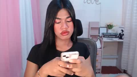 Snapshot of sweet_melonxxx chatting on 03-08-25, 05:59 Melon online show from 03-08-25, 05:59