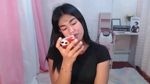 Snapshot of sweet_melonxxx chatting on 03-11-25, 07:03 Melon online show from 03-11-25, 07:03