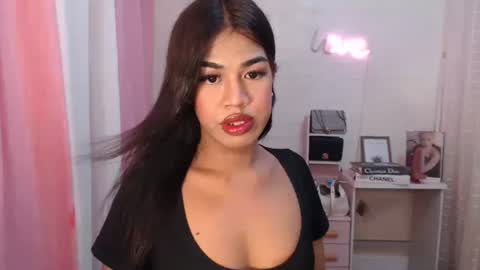 Snapshot of sweet_melonxxx chatting on 09-09-25, 06:29 Melon online show from 09-09-25, 06:29