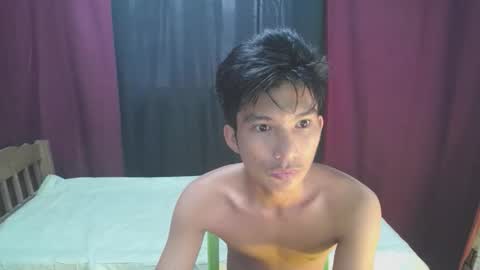 Snapshot of sweet_neth chatting on 05-29-26, 03:59 KENNETH online show from 05-29-26, 03:59