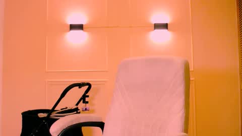 My name is Catalina. Please say hello I like to chat with you. If you have requests please use tip online show from 03-25-26, 03:01