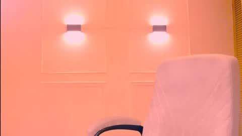 Snapshot of sweet_of_venus chatting on 07-02-26, 03:17 My name is Catalina. Please say hello I like to chat with you. If you have requests please use tip online show from 07-02-26, 03:17
