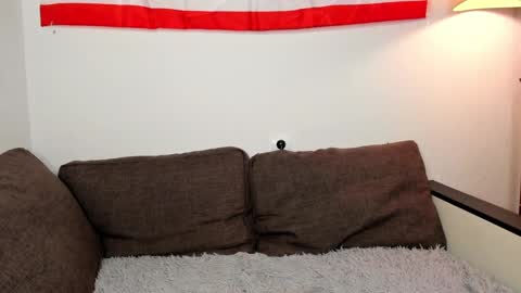 kira online show from 12-10-24, 10:05