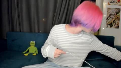 kira online show from 10-06-25, 11:13