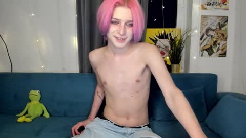 kira online show from 10-07-25, 08:50